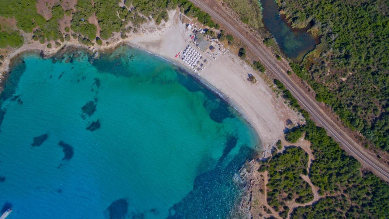 Brezza B&B Golfo Aranci Exterior photo