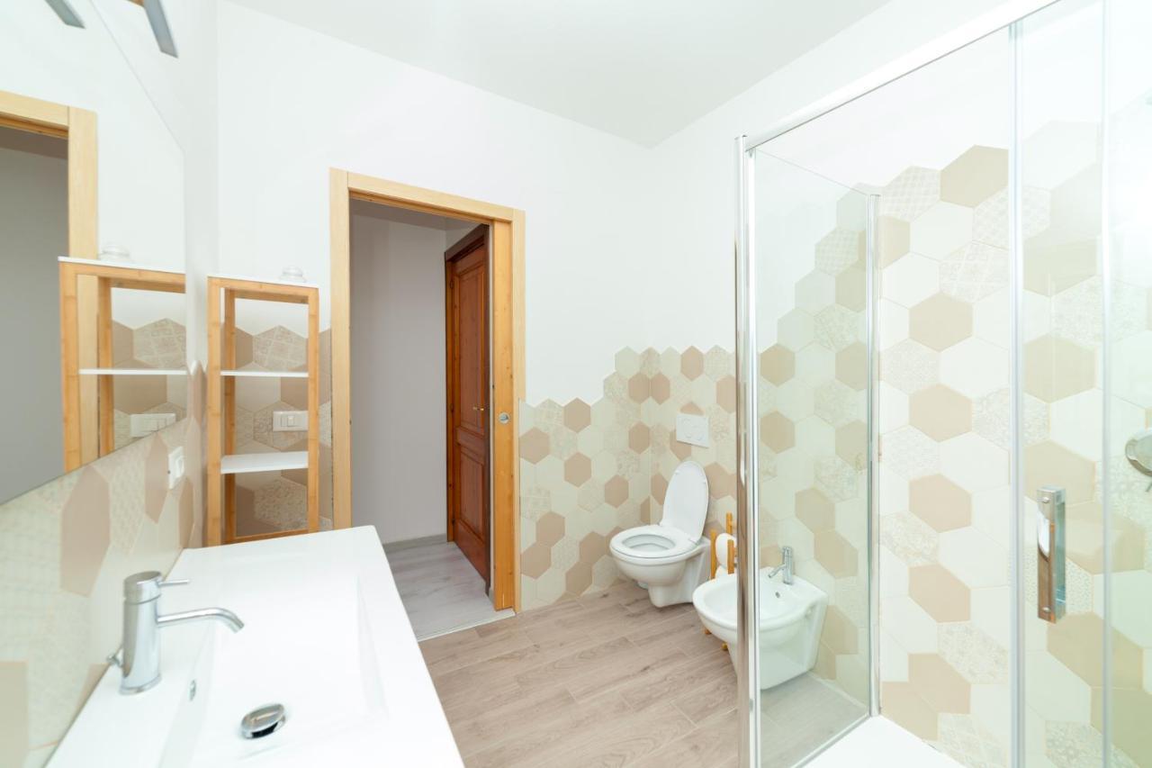 Brezza B&B Golfo Aranci Exterior photo